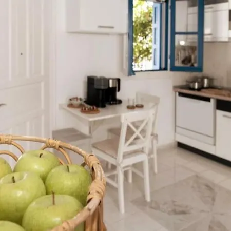 Zen Milos Green Apple Pollonia Exterior photo