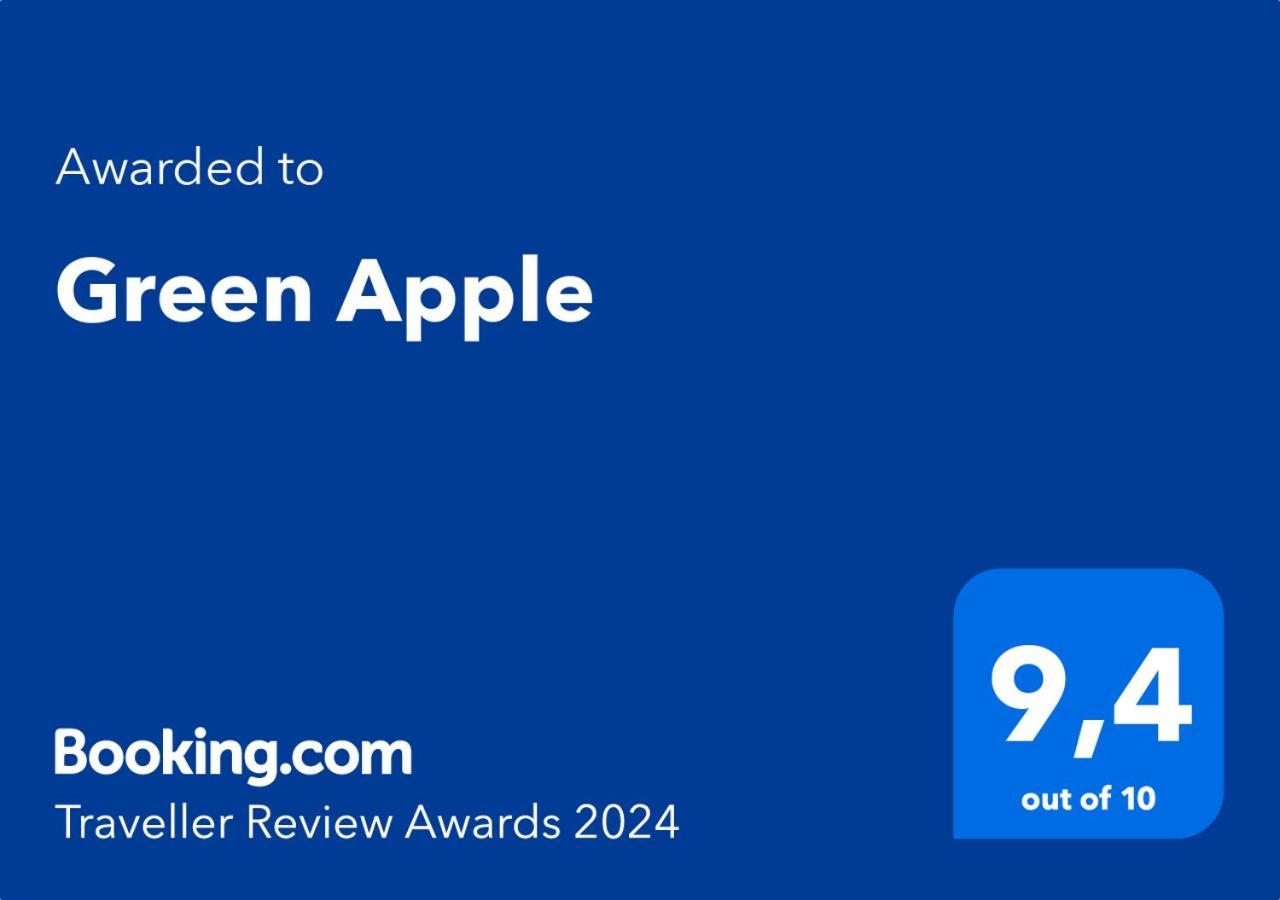 Zen Milos Apple Holiday home